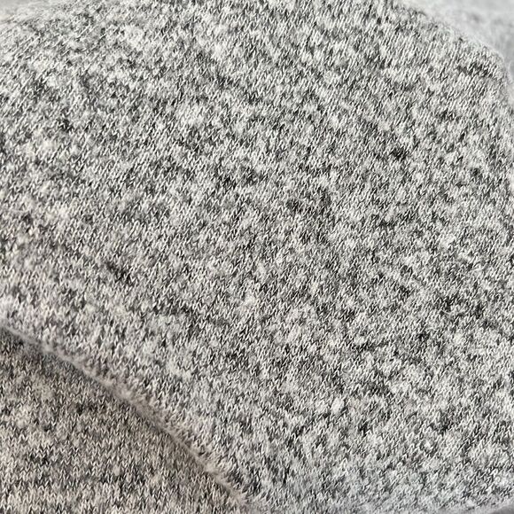 By&By size M grey long sleeve cold shoulder flowy soft stretchy top GUC - Picture 9 of 9